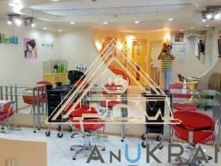 Продам действующий салон красоты на ул. Варненской