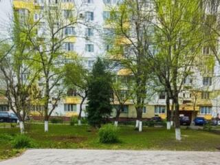 Rîșcanovca, apartament cu 3 odai, seria 143