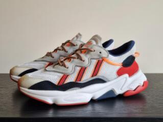 Adidas оригинал, размер 42