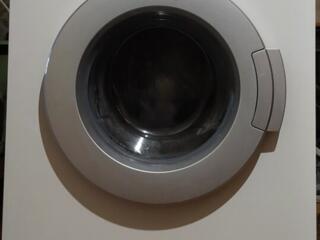 Продаю стиральную машину-автомат Самсунг 4.5кг б/у