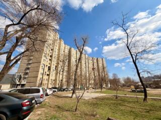 Apartament cu 2 camere, Buiucani.