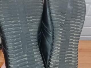 Туфли мужские б/у. 200-300 руб. Торг уместен.