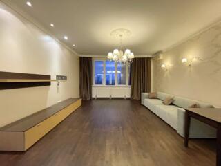 Длительная аренда 3хкомнатной квартиры по проспекту Шевченко, 120квм