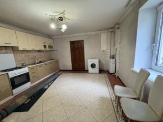 Продам двухуровневую квартиру на Пушкинской