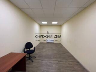 Оренда офісного приміщення в Святошинському районі, вул. Івана Дзюби .