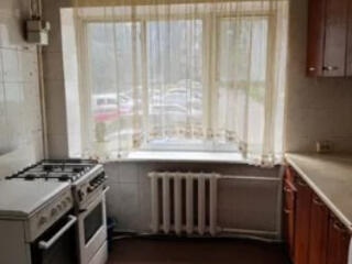 Продам 2 комнаты в коммунальной квартире