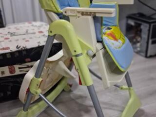 Продам стульчик для кормления