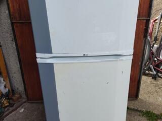 ХОЛОДИЛЬНИК НОУ ФРОСТ LG 144 см высота ширина 54 см возможно доставка