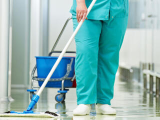 Заводу VITANTA требуется уборщица.