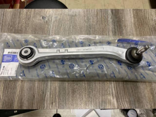 Рычаг задний верхний правый (бумеранг) BMW X5 E70 33326770969