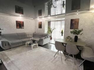 ЦЕНТР Новострой по 1 мая! 3х-комнатная квартира