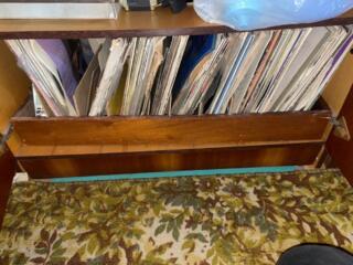 Продам дешево советские пластинки