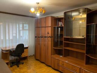 Пропонується до оренди 2-кімнатна квартира по вулиці Остафія ...