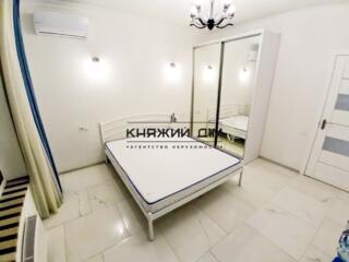 ЖК Метрополія. Поронується в оренду 1 кімнатна квартира за адресою: ..