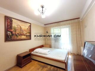 Продаж 3 кімнатної квартири м. Політехнічний інститут за адресою ...