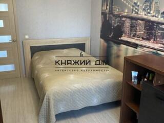 Пропонується до продажу роздільна 3-х кімнатна квартира на ...