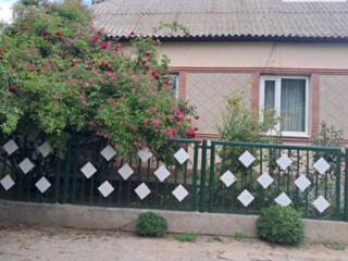 В продаже крепкий дом, постройки 1980-х годов, расположенный на 9,2 ..