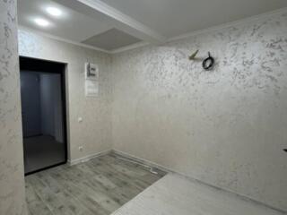 Продается двухкомнатная квартира на 3 этаже, трехэтажный дом, ...