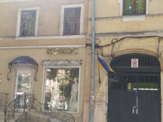 Продам 2ух квартиру ул.Нежинская