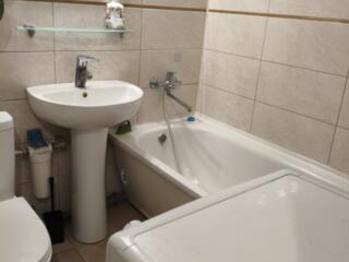 Сдаю хорошую однокомнатную квартиру в Октябрьском (ул. Океановская)