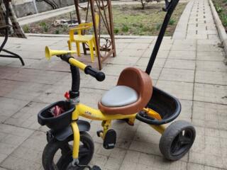 Продам детский велосипед от 1-3 лет недорого