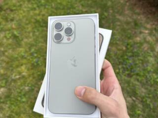 Продам iPhone 15 Pro Max