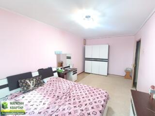 Уютная 2-комнатная квартира с раздельными комнатами — готова к засел