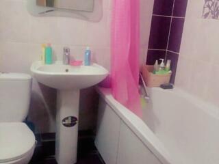 Меня однокомнатную квартиру, на жилье большей площадью.