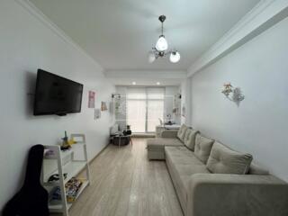 Vă propunem spre vânzare apartament cu 3 odăi separate și un living ..