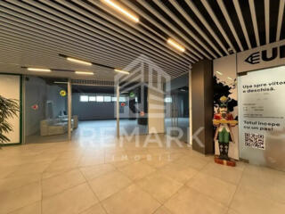 Chirie oficiu open space în complexul Toro Centru, str. Pan Halippa. .