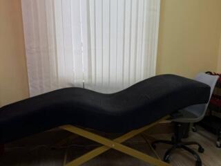 Продам 2 новые анатомические кушетки для ресниц, тату, шугаринга.