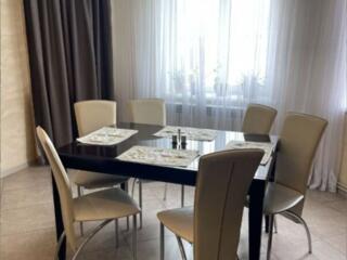 Просторный красивый 2х эт дом в ближайшем пригороде Одессы