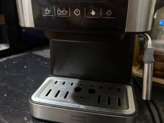 Продается Кофеварка Zelmer ZCM7255.