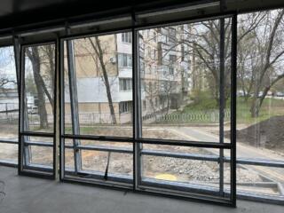 Витраж металлопластиковый две части цвет Антрацит, профиль Kaleva 70мм