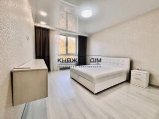 Оренда у ЖК Podil Plaza 1 кімнатна квартира і кухня-вітальня за ...