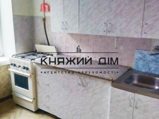 Двукімнатна сталінка, 5/5,велика квартира,двукімнатна, кімнати ...