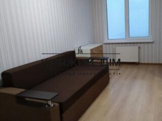 Пропонується на продаж чудова видова 1-кімнатна квартира-студія в ...