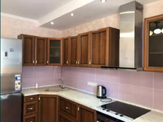 Предлагаю в аренду 2-комнатную квартирупо улице Княжий затон, 9,м. ...