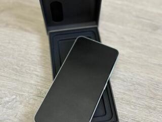NEW Galaxy S25 12/128