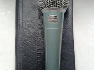 Продам микрофон шнуровой SHURE BETA