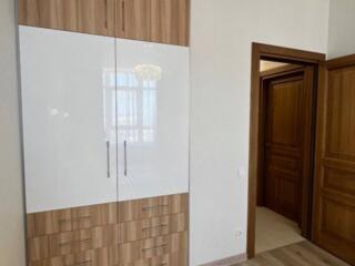 Продам квартиру 46 кв. м., 23/25, новый дом, жк Атмосфера.