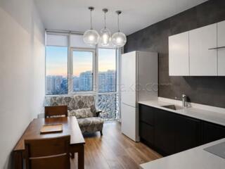 Код: 746. Стильная двуспальная квартира в Ж/К 