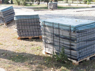 Куплю тротуарную плитку