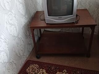 ПРОДАМ ТЕЛЕВИЗОР И СТОЛ‼️