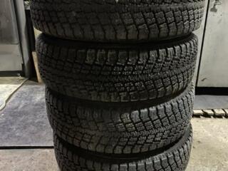 Продам отличную зимнюю резину, 175.70.R13