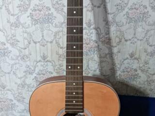 продам акустическую гитару