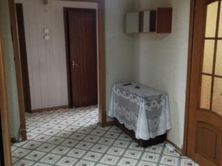 Seria 143. Se da in arenda la o familie serioasa.