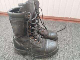 Берцы р-р 40, хорошее состояние