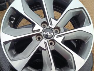 4*100/R17 KiA original новые.