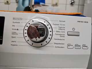 ПРОДАМ СТИРАЛЬНУЮ МАШИНКУ HAIER ИЗ Германии на 10 кг. Размер 85х60х60